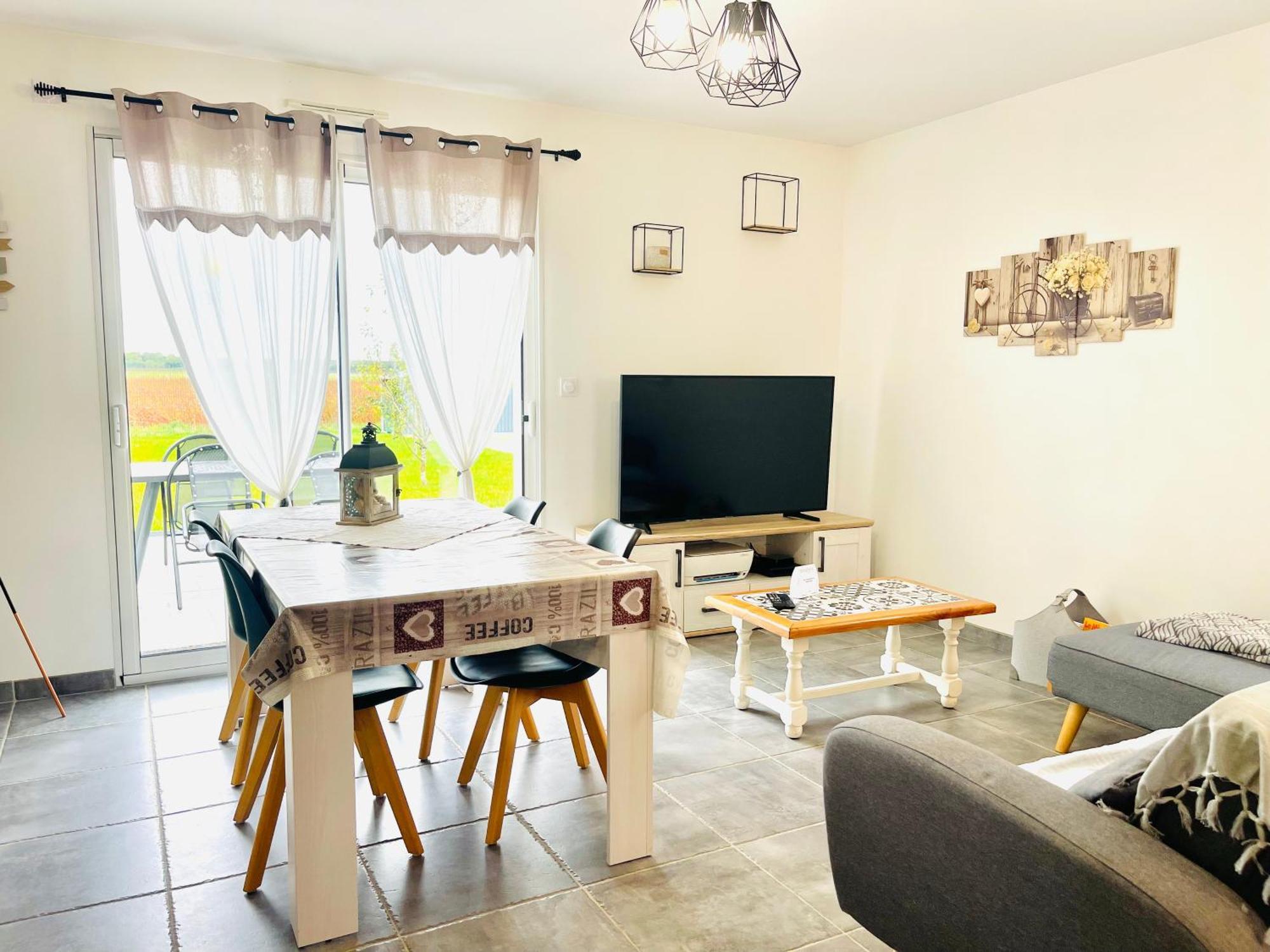 Petite Maison Au Calme Poupry Zewnętrze zdjęcie