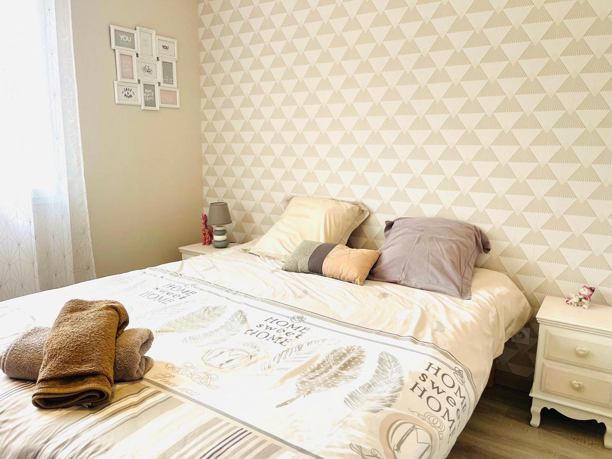 Petite Maison Au Calme Poupry Zewnętrze zdjęcie